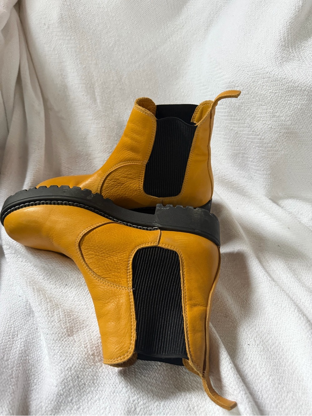 Bueno Yellow Leather Chukka Boots with Black Elastic Panels